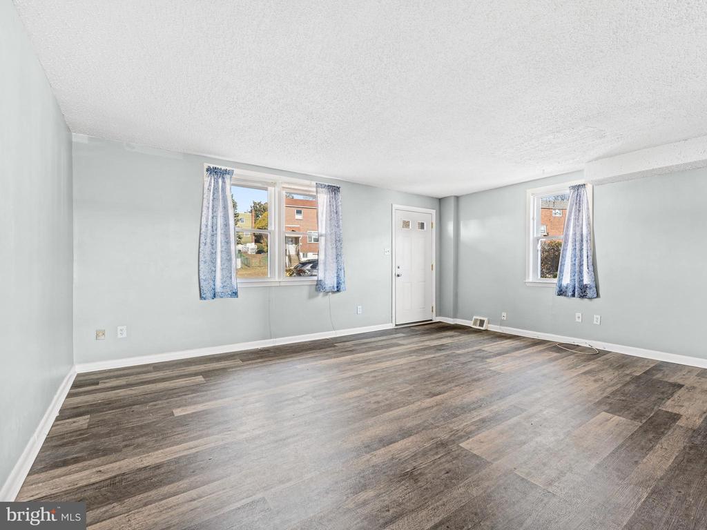 3900 Gideon Rd