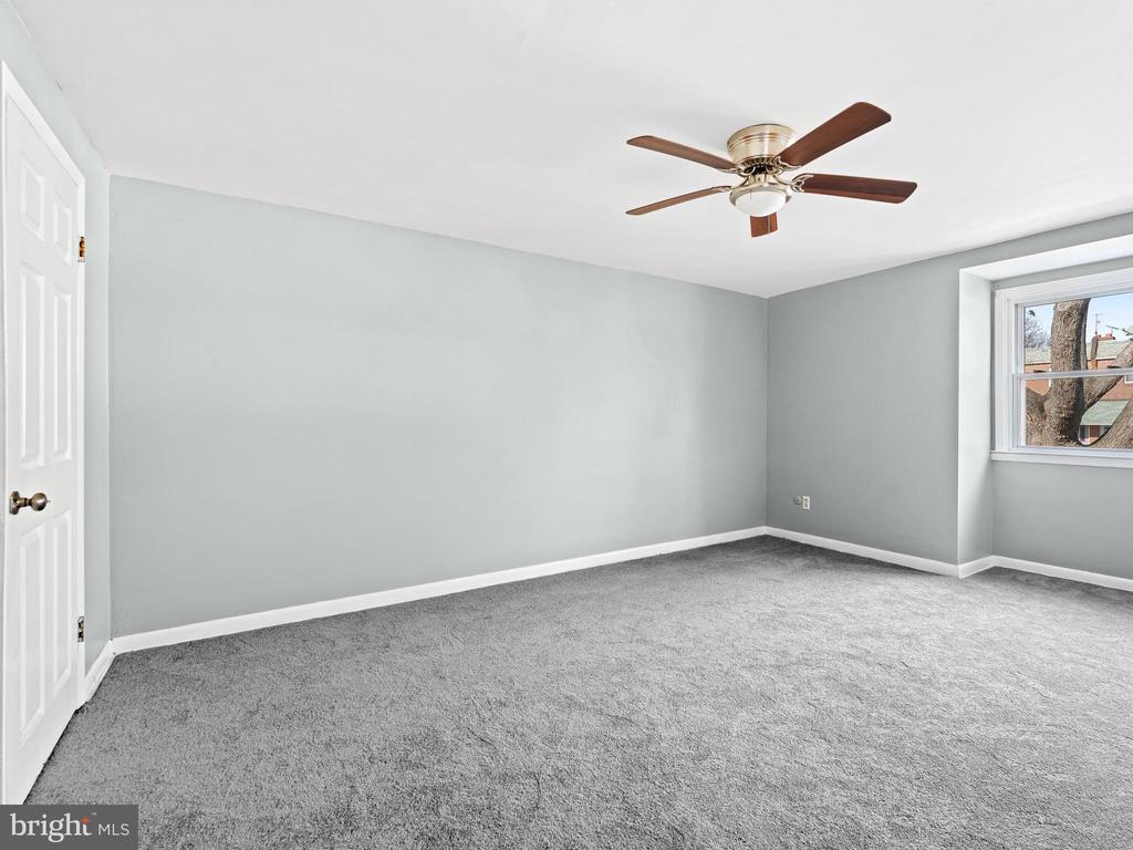 3900 Gideon Rd