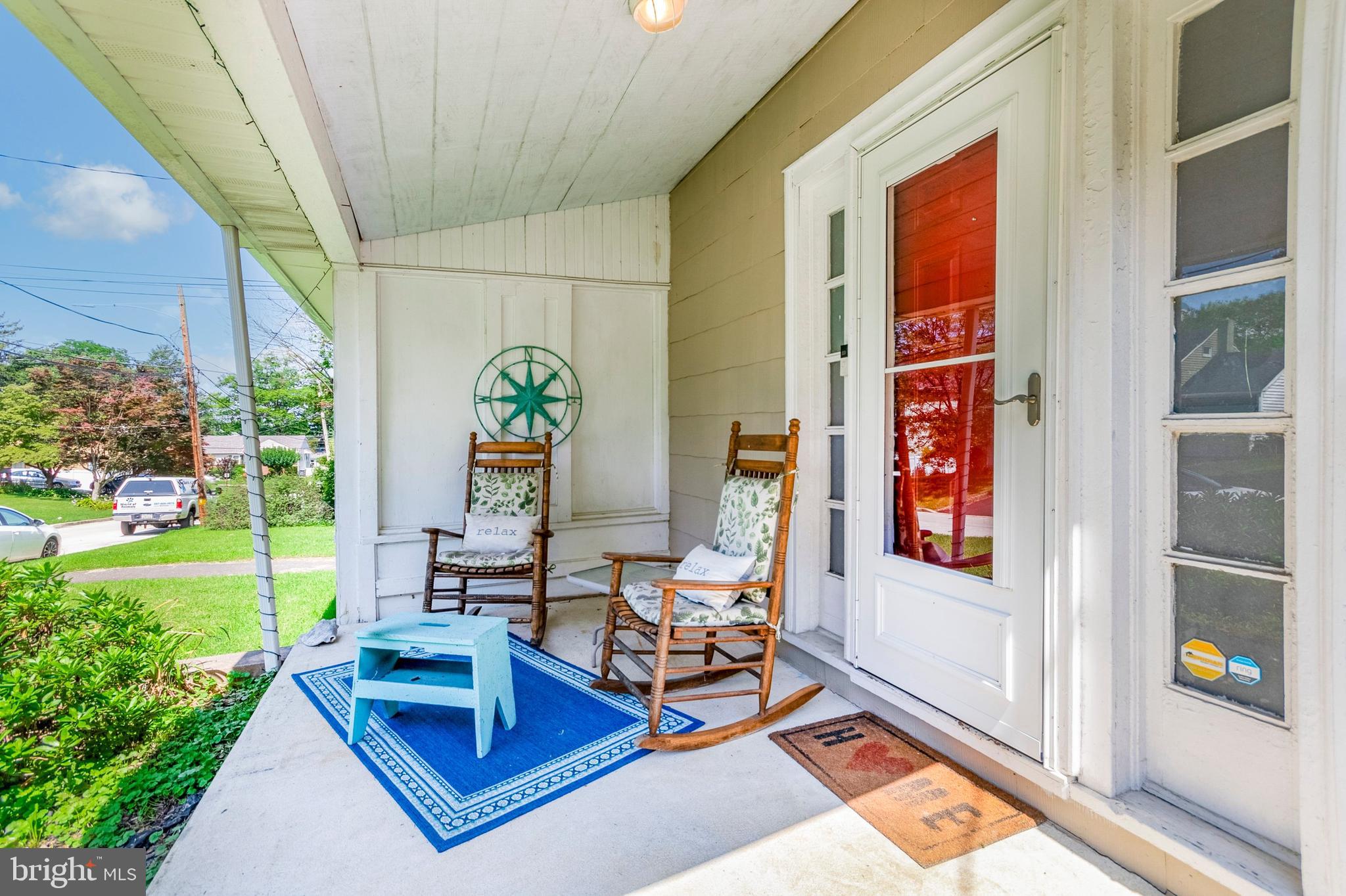 2709 Cedar LANE