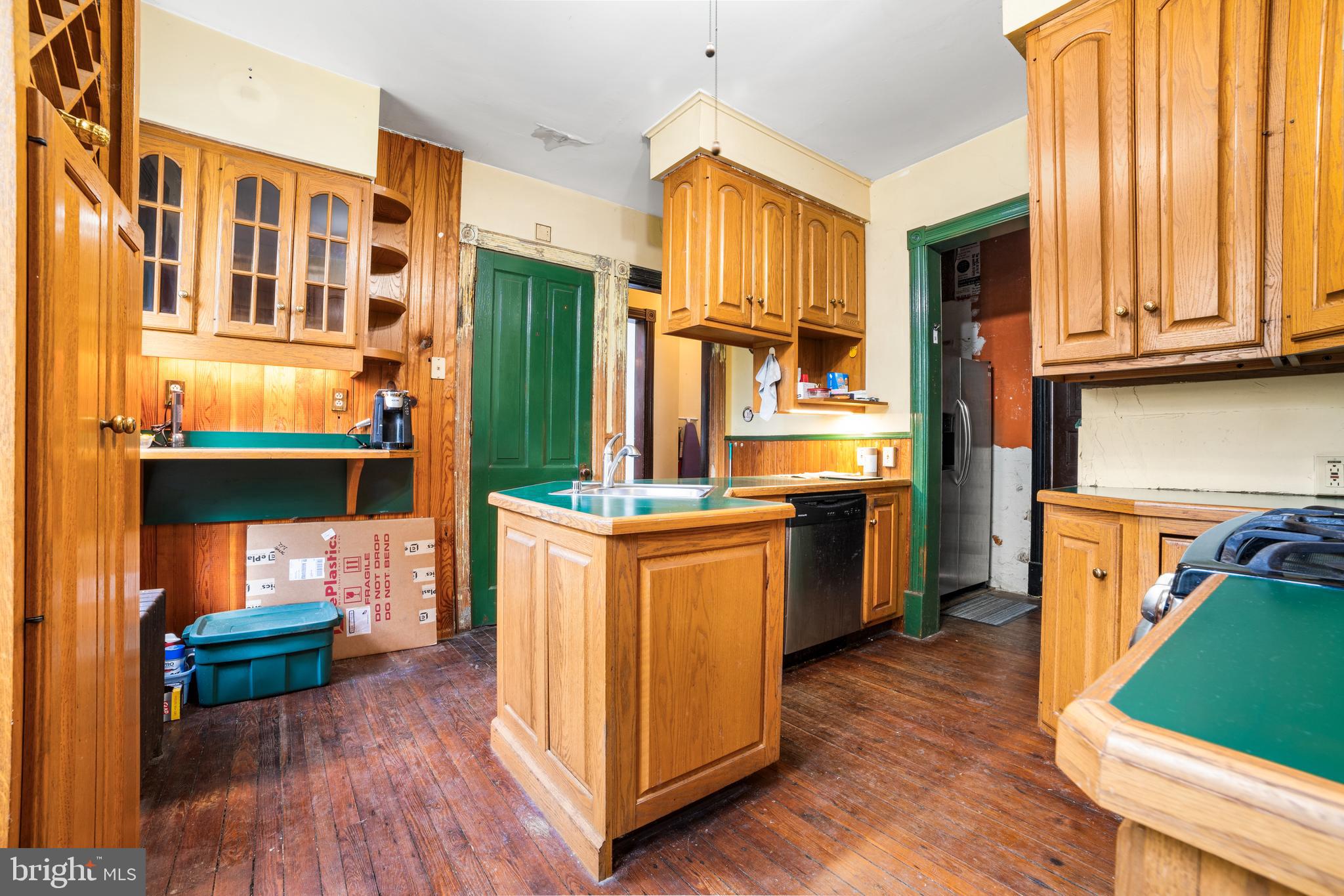 1250 Ashbourne Rd