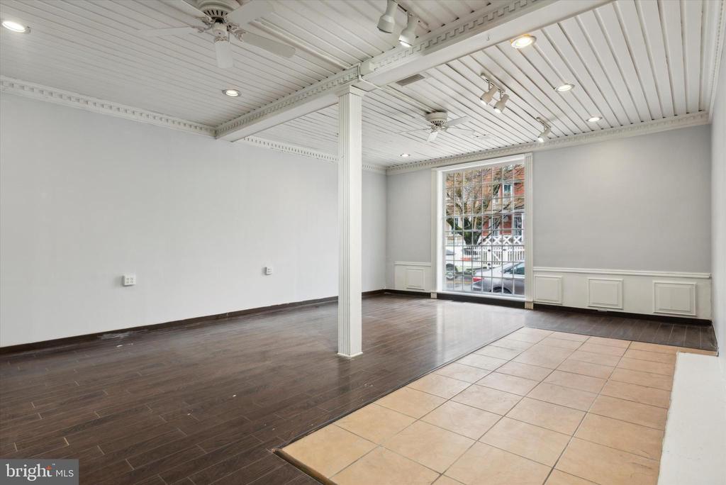 7801 Montgomery Ave