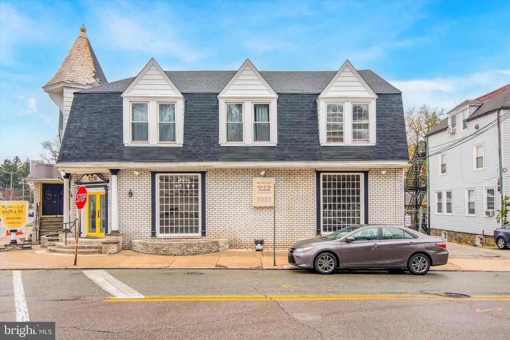 7801 Montgomery Ave