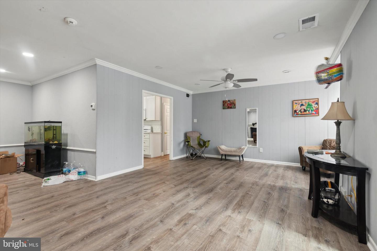 7801 Montgomery Ave