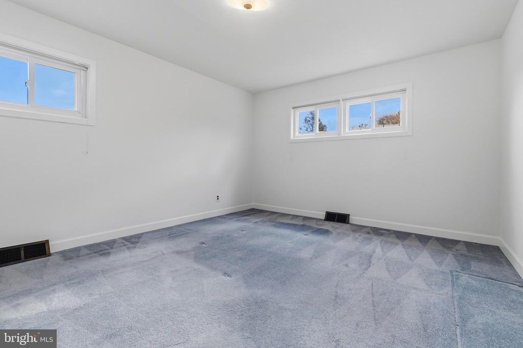 1054 MARIE ROAD