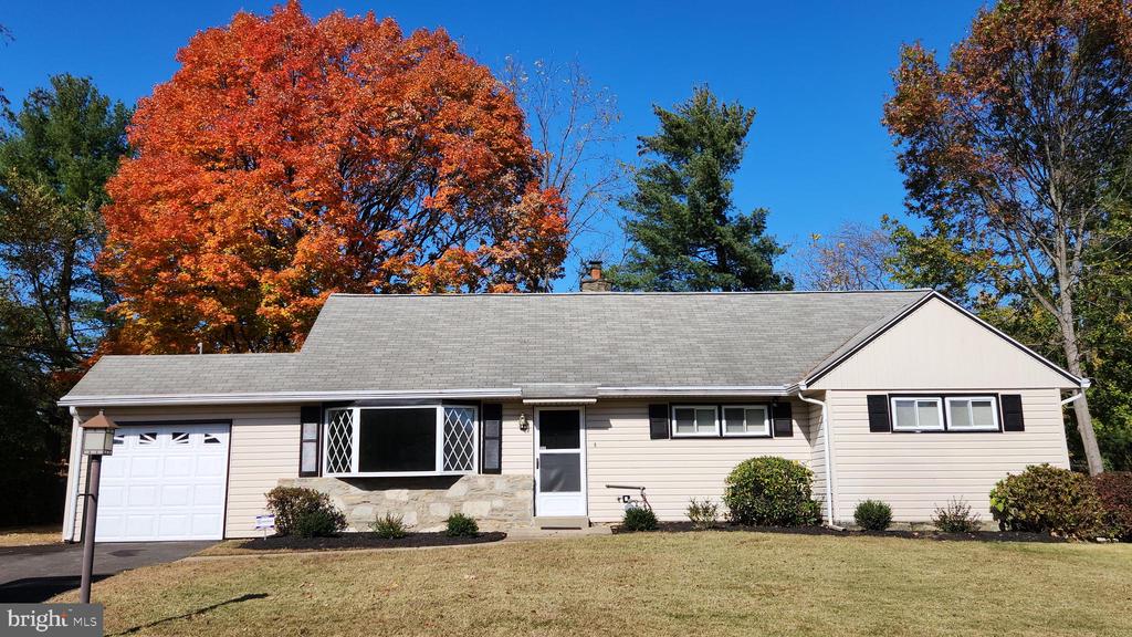 1054 MARIE ROAD