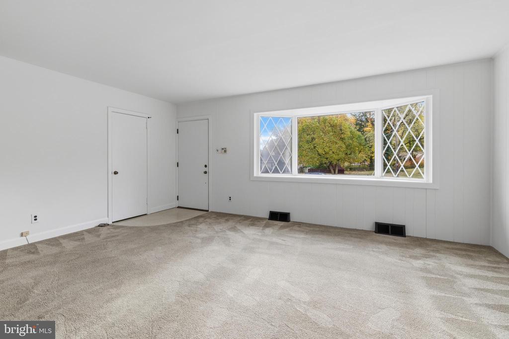 1054 MARIE ROAD