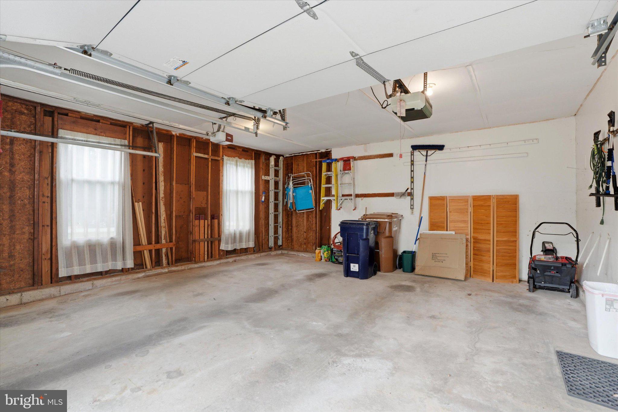1612 CONQUEST WAY