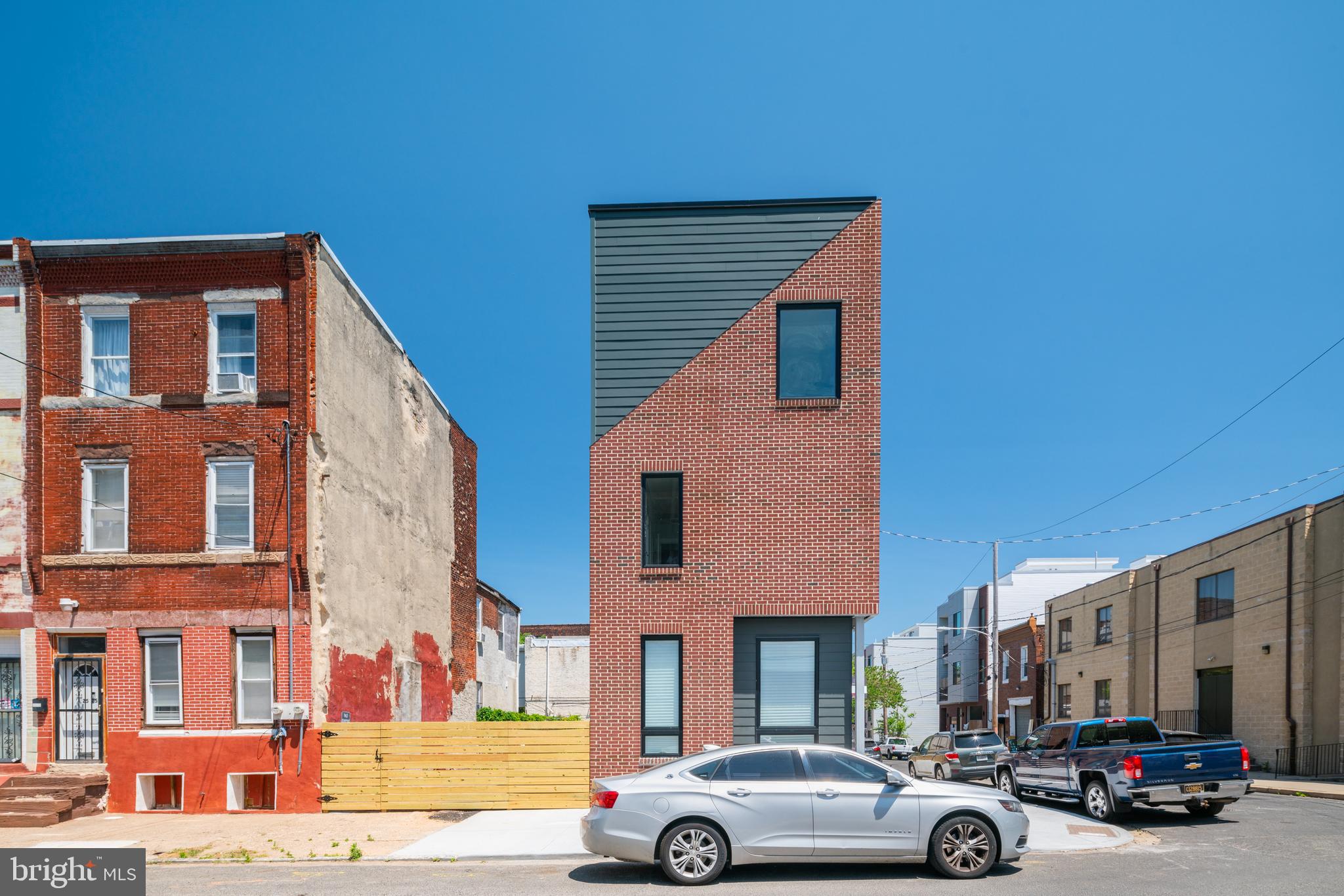 2521 W Jefferson STREET