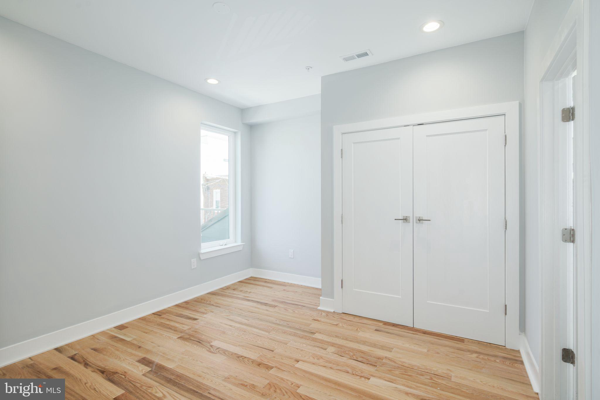 2521 W Jefferson STREET