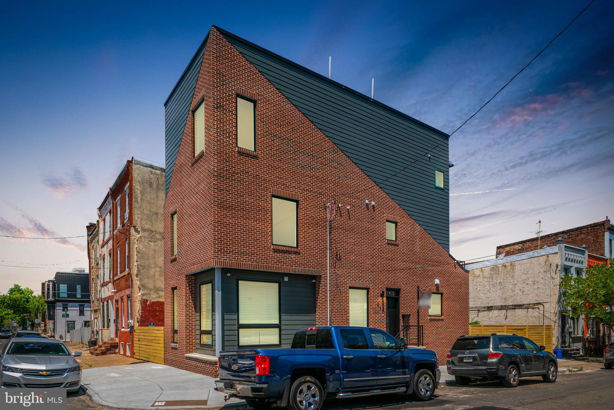 2521 W Jefferson STREET