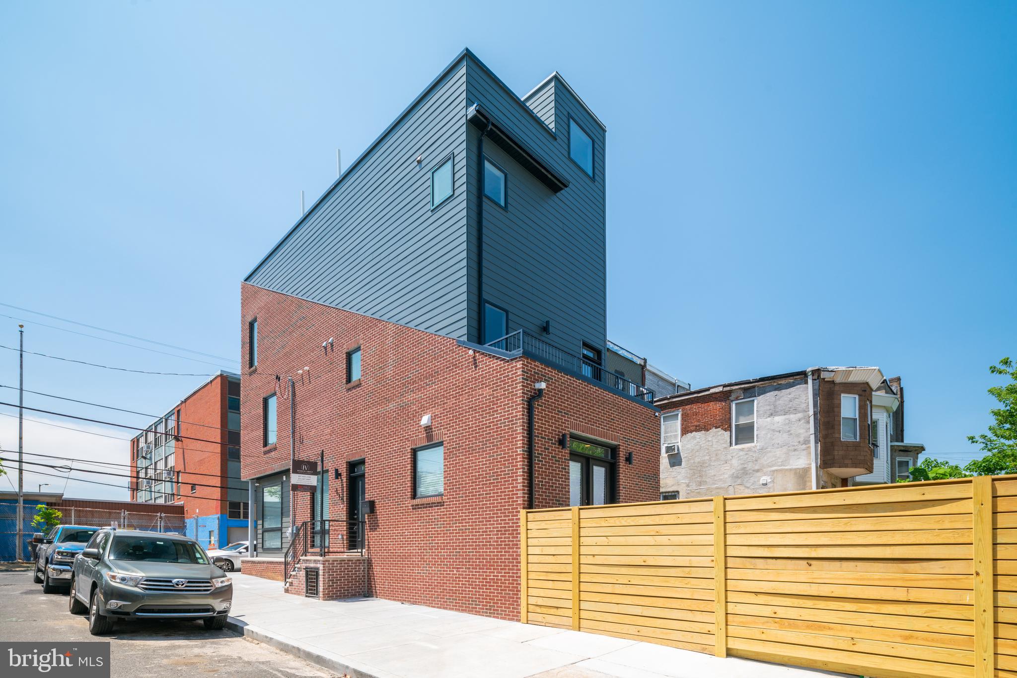 2521 W Jefferson STREET