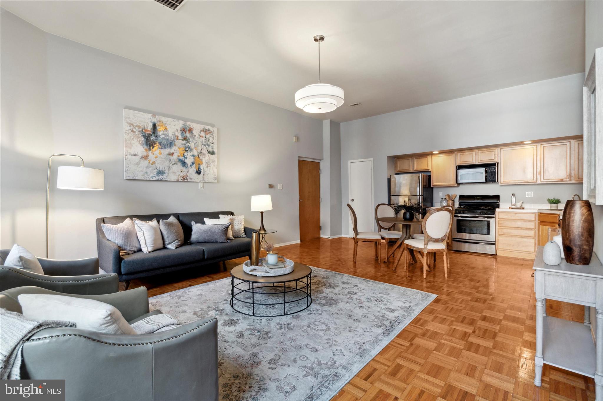 1029 Spruce STREET Unit: 204