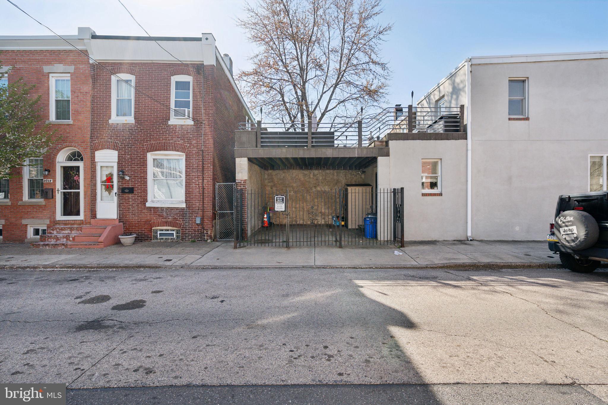 2425 E Indiana Ave