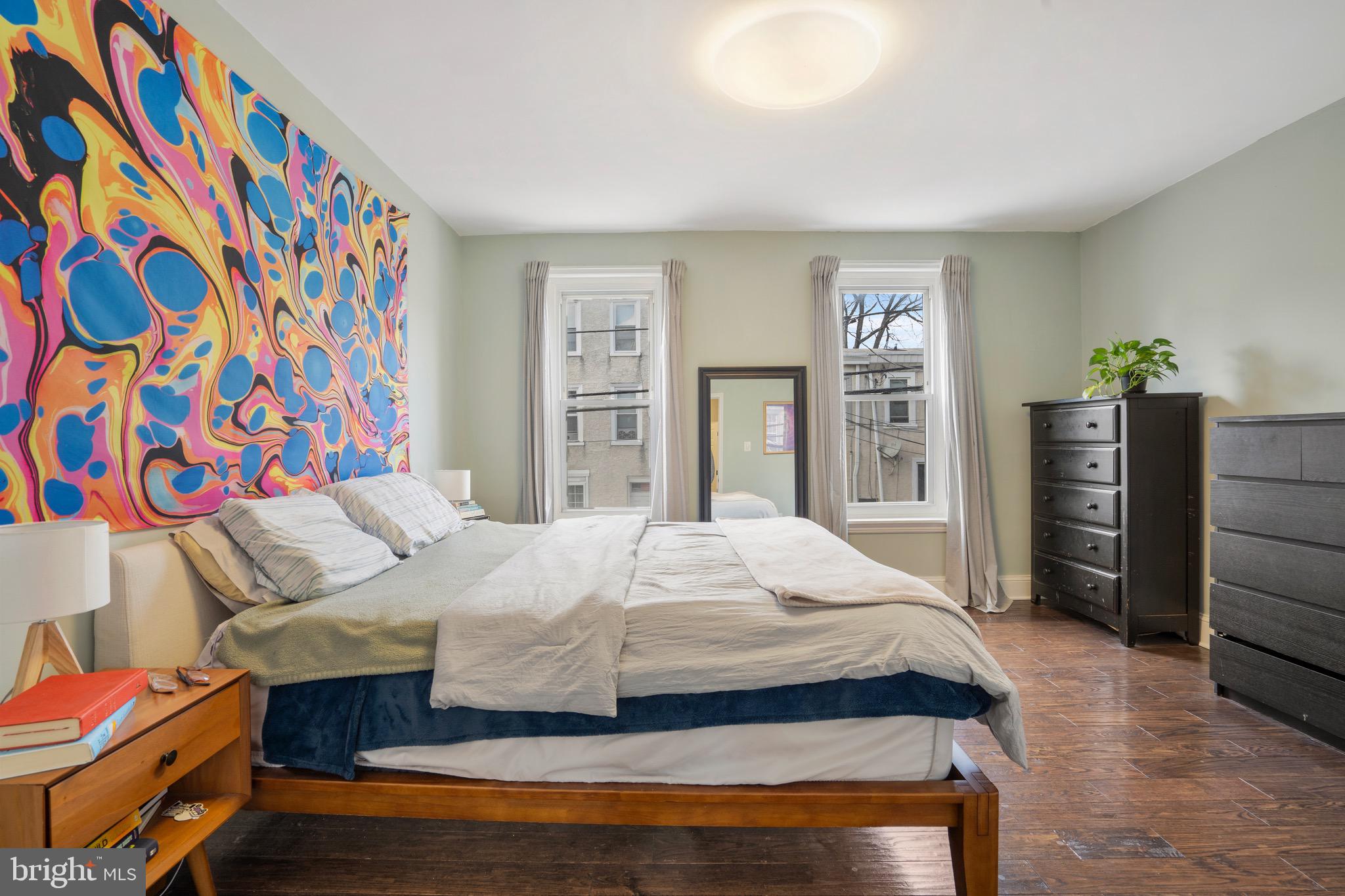 327 Delmar St