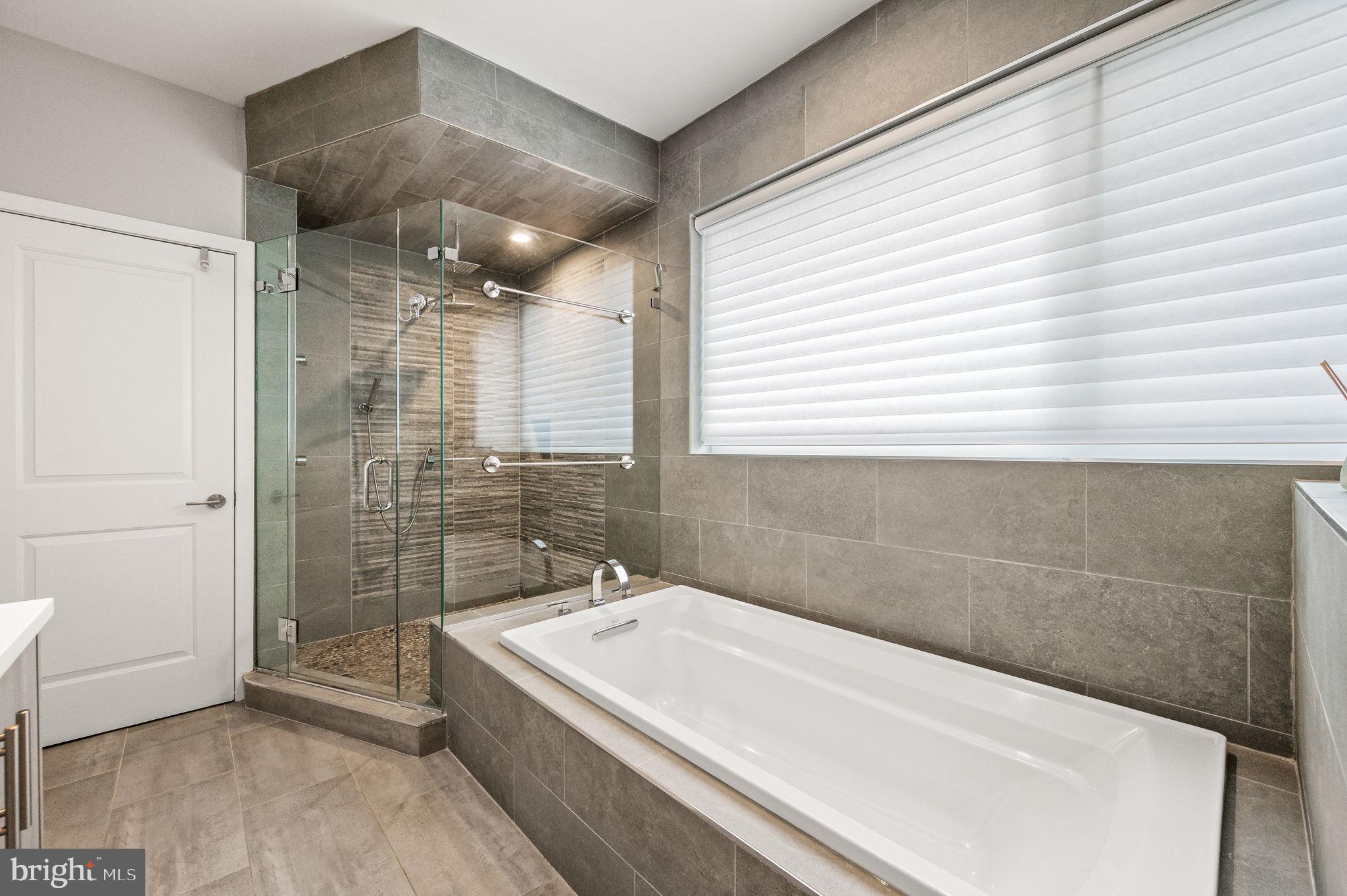 307 REED STREET 9 C