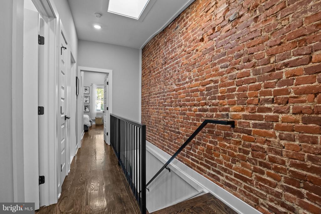 450 RIPKA STREET