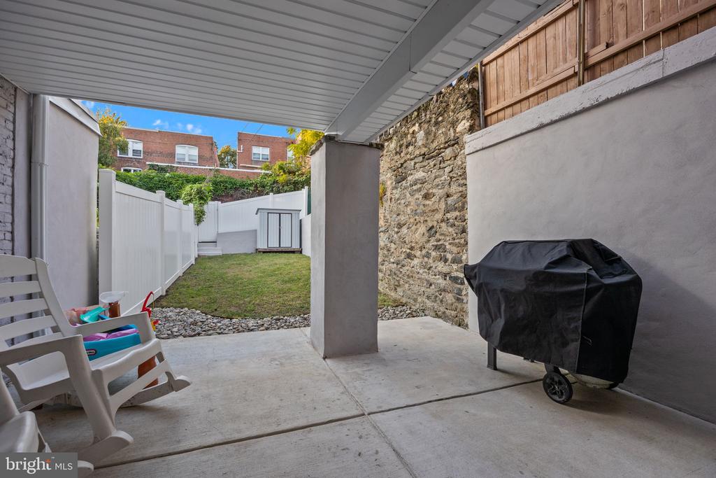 450 RIPKA STREET
