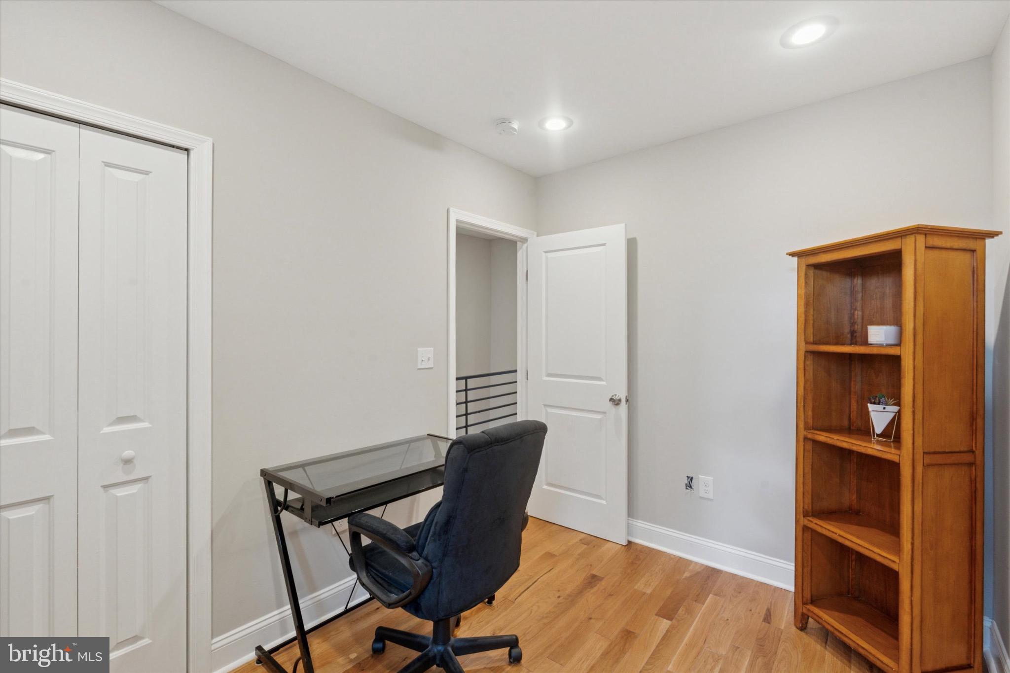 1526 S 24TH STREET