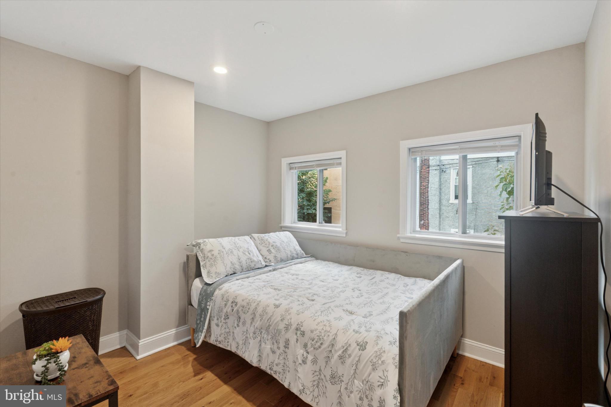 1526 S 24TH STREET