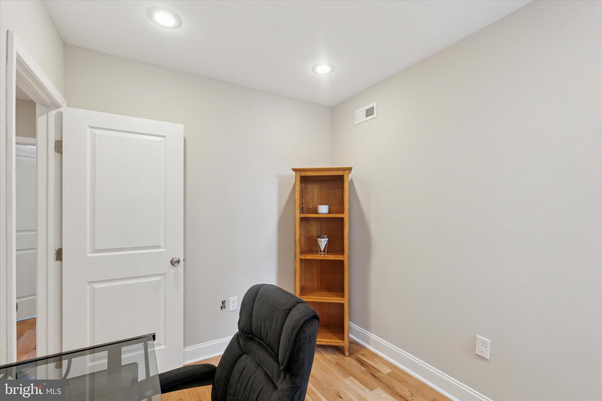 1526 S 24TH STREET