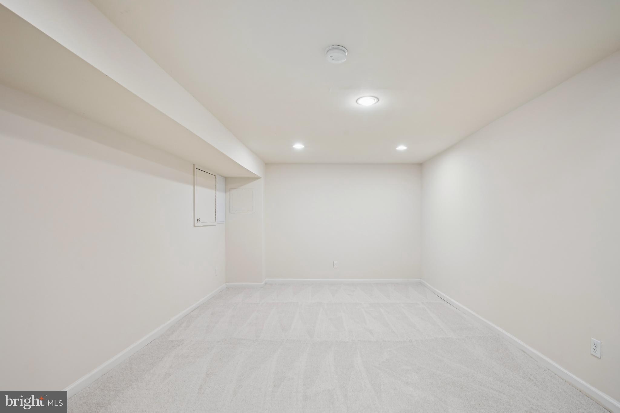 243 LAURISTON STREET