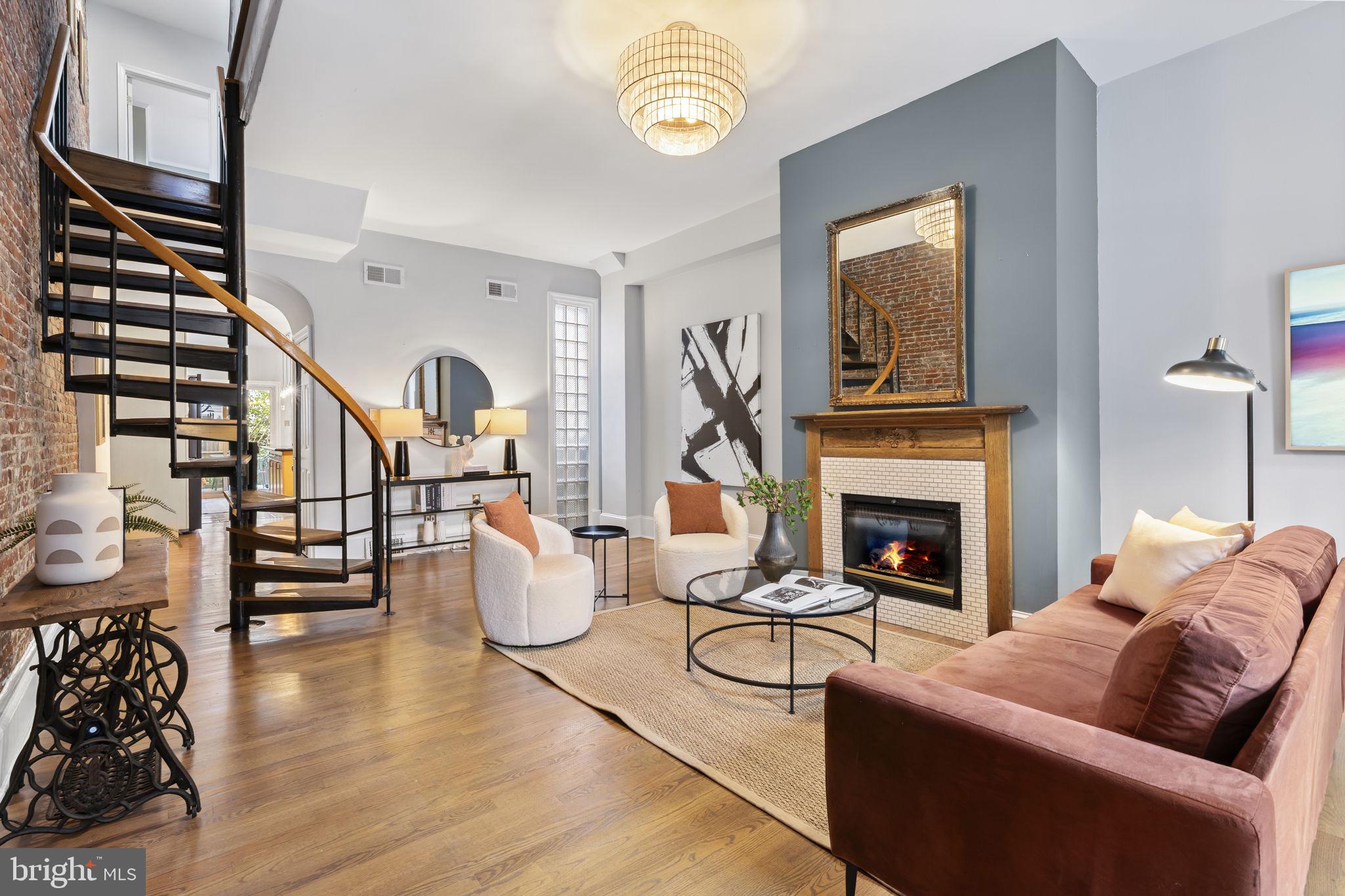 1360 MARLBOROUGH STREET