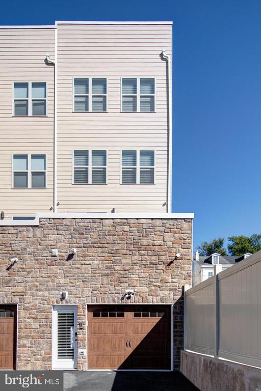 158 KALOS STREET