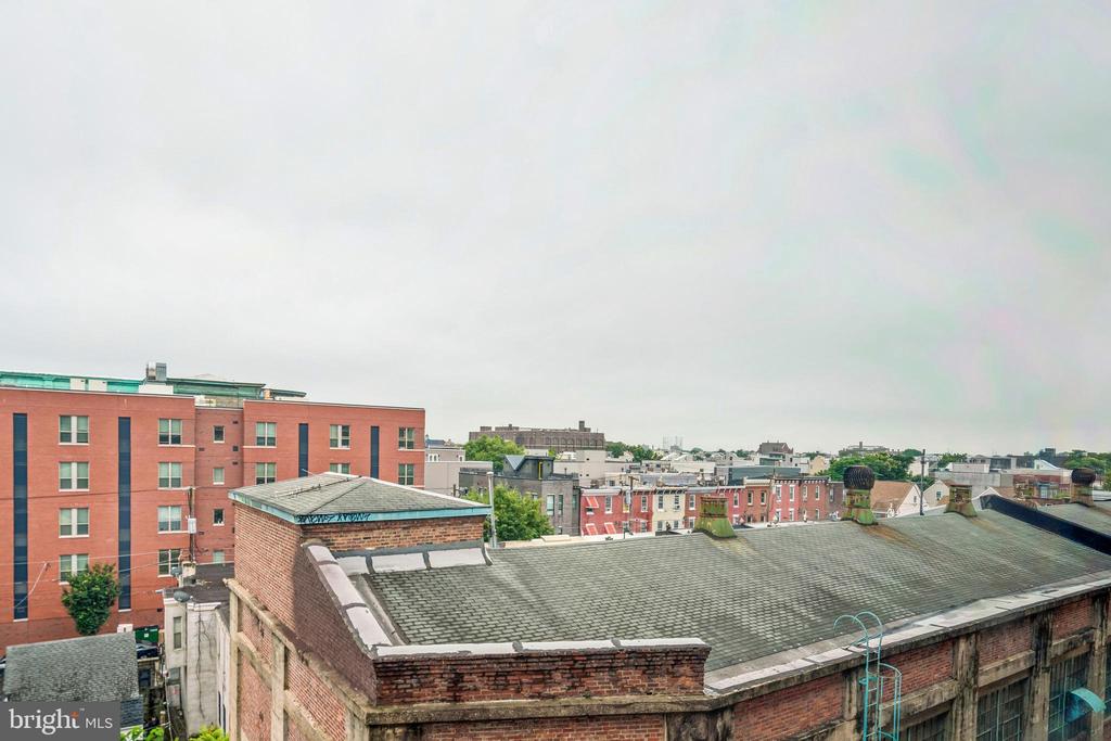 1100 S BROAD STREET Unit: 404C