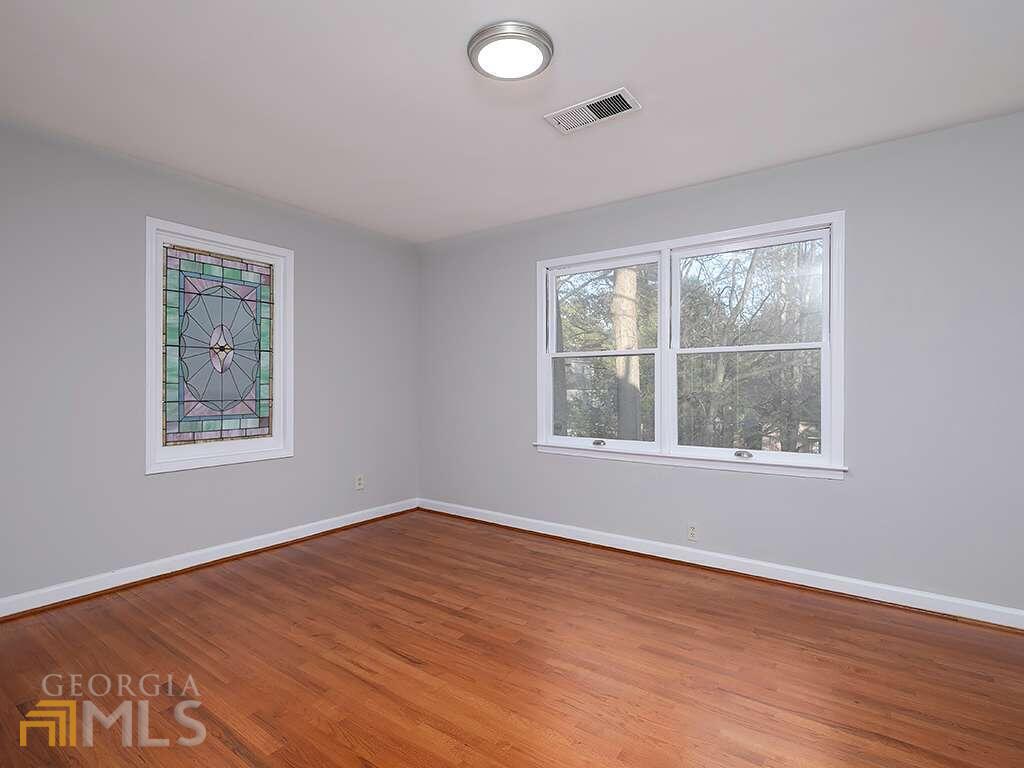 518 Oakland Avenue SE