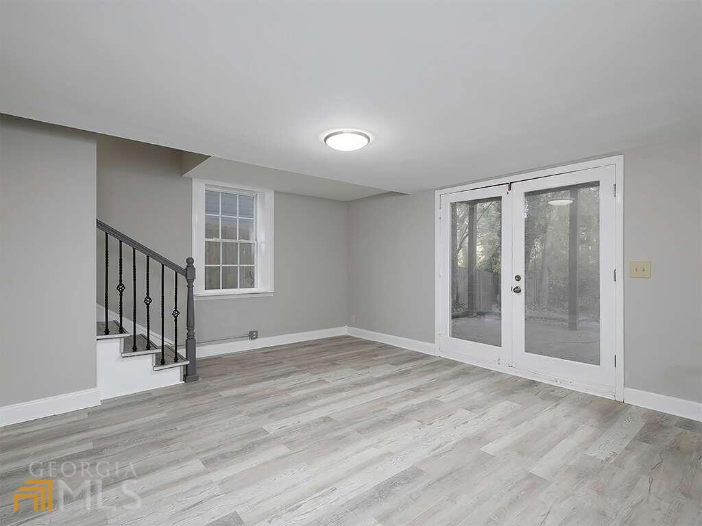 518 Oakland Avenue SE