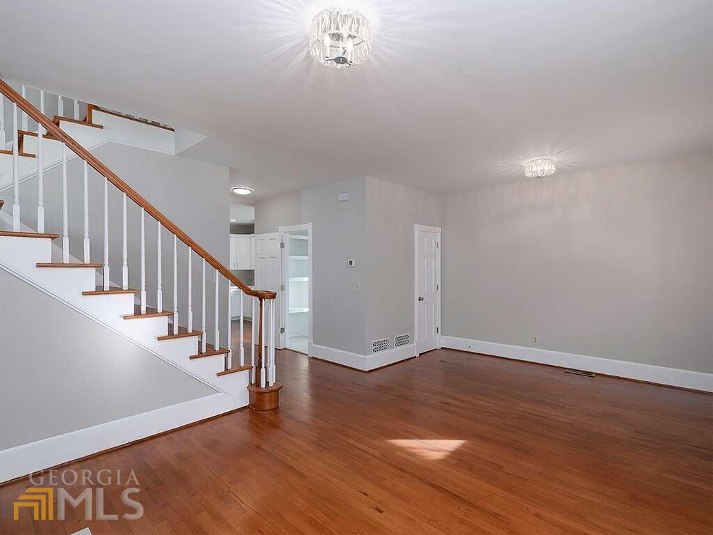 518 Oakland Avenue SE