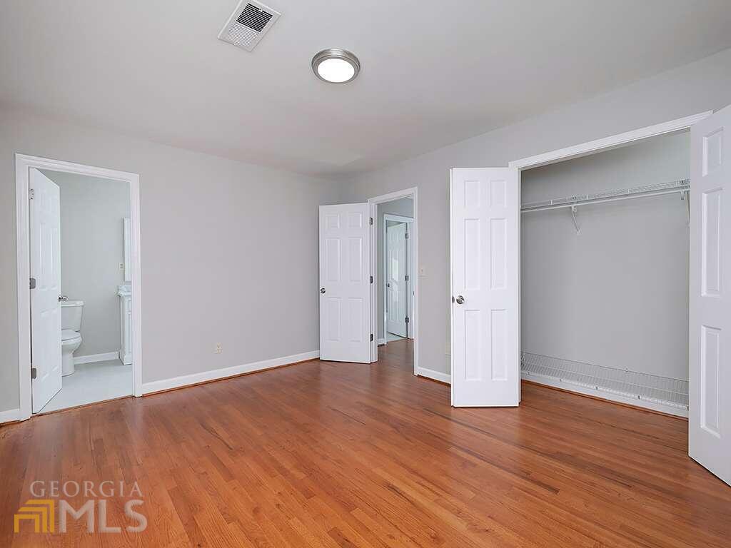 518 Oakland Avenue SE