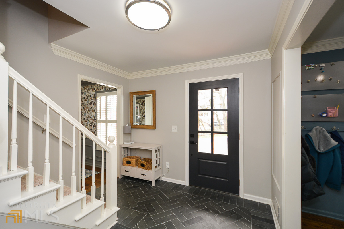 1491 Wood Thrush Way