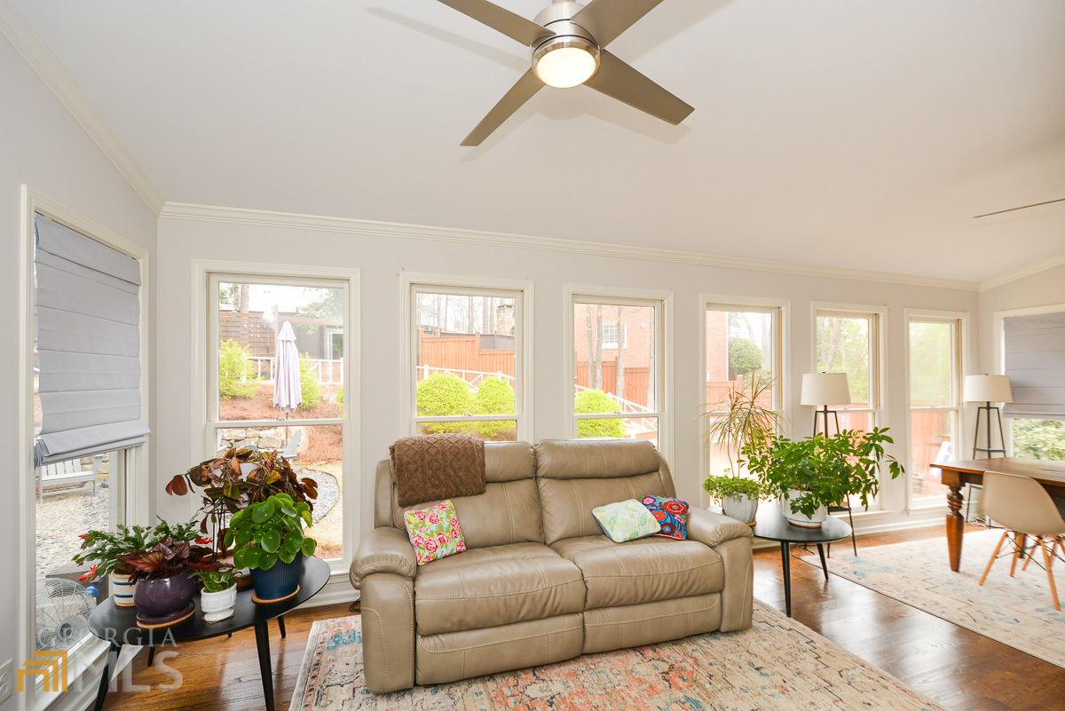 1491 Wood Thrush Way