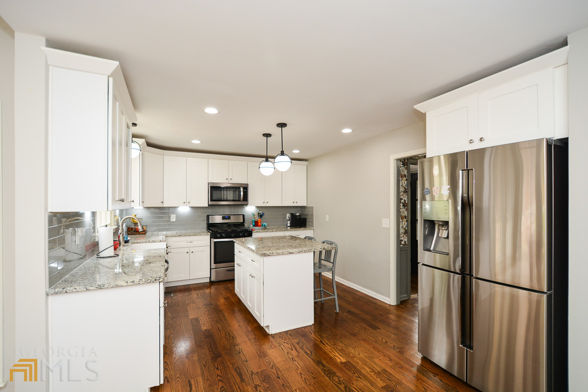 1491 Wood Thrush Way