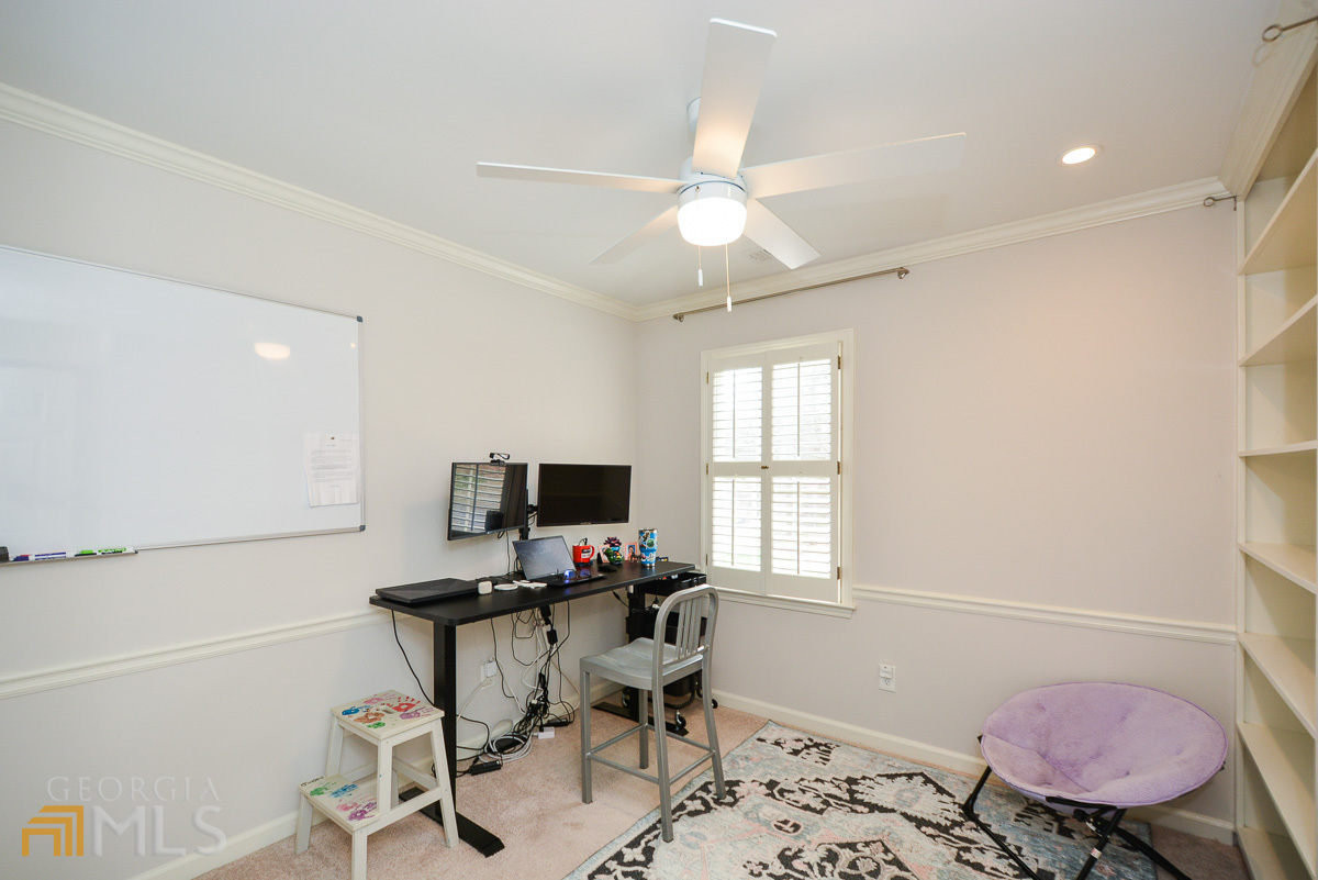 1491 Wood Thrush Way