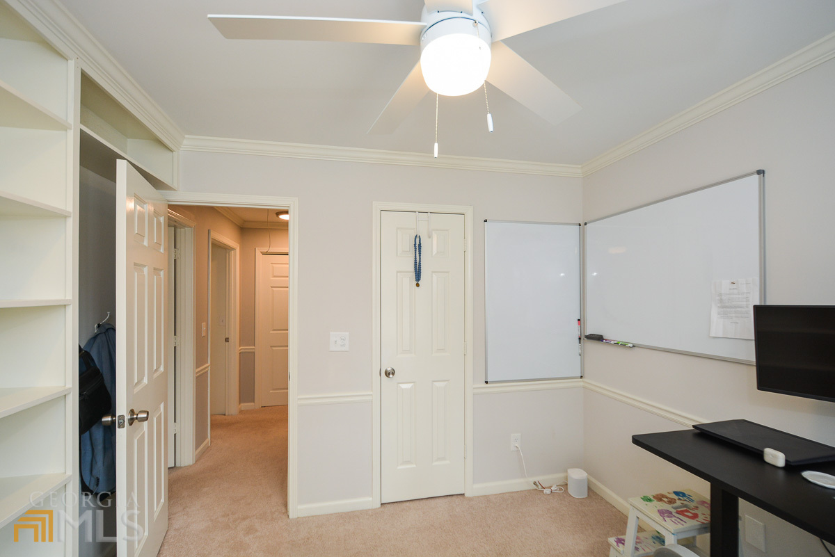 1491 Wood Thrush Way