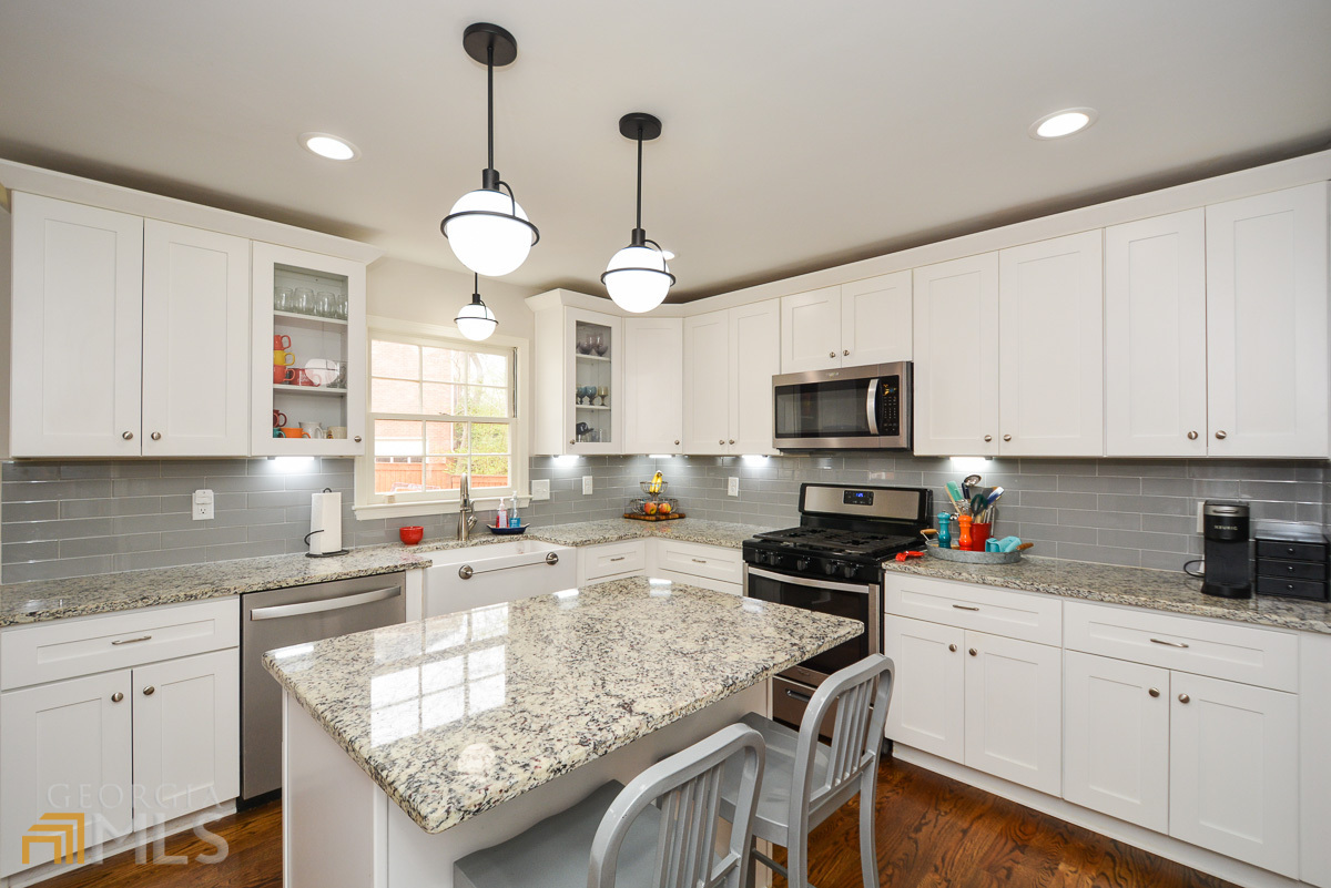 1491 Wood Thrush Way