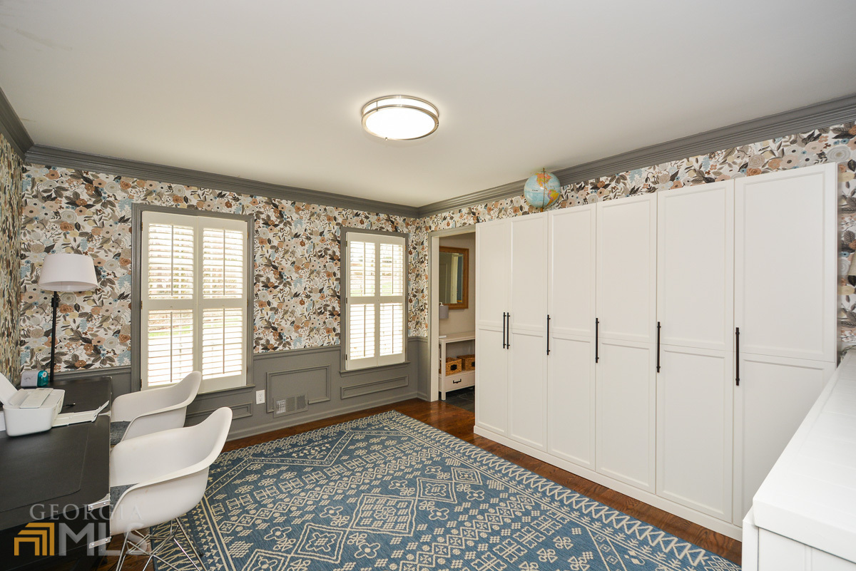 1491 Wood Thrush Way