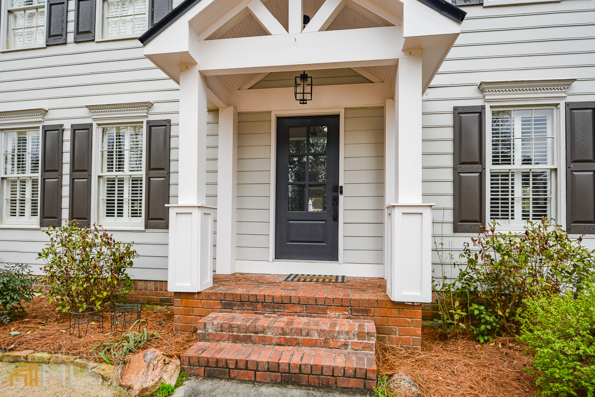 1491 Wood Thrush Way