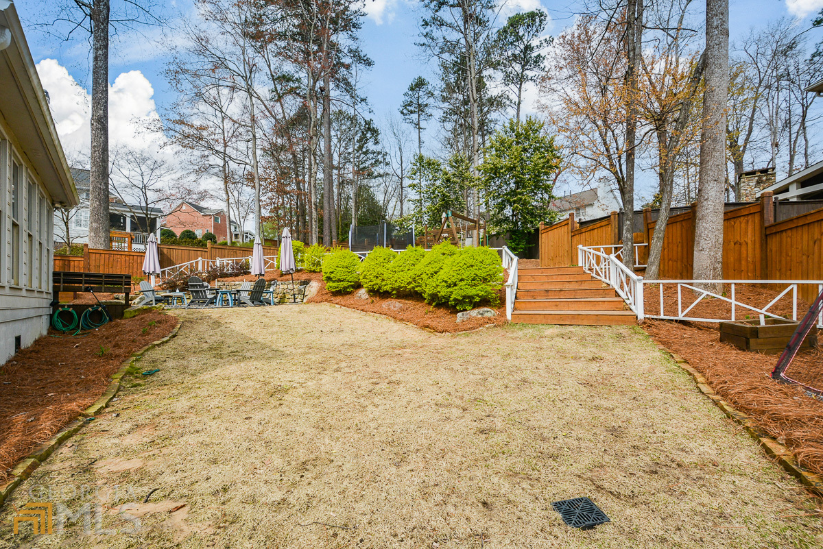 1491 Wood Thrush Way