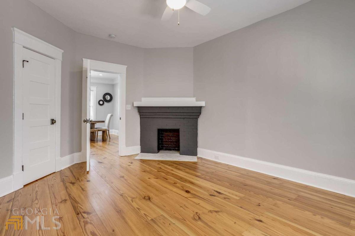 766 Elbert Street SW