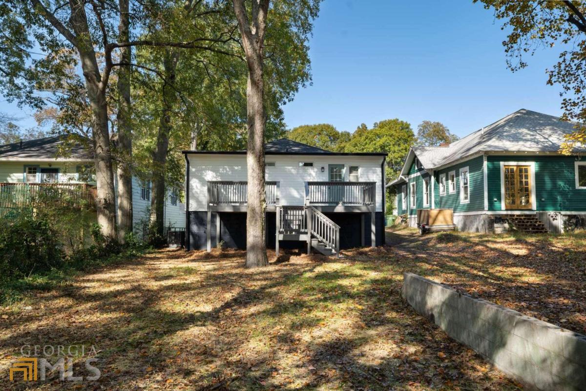 766 Elbert Street SW