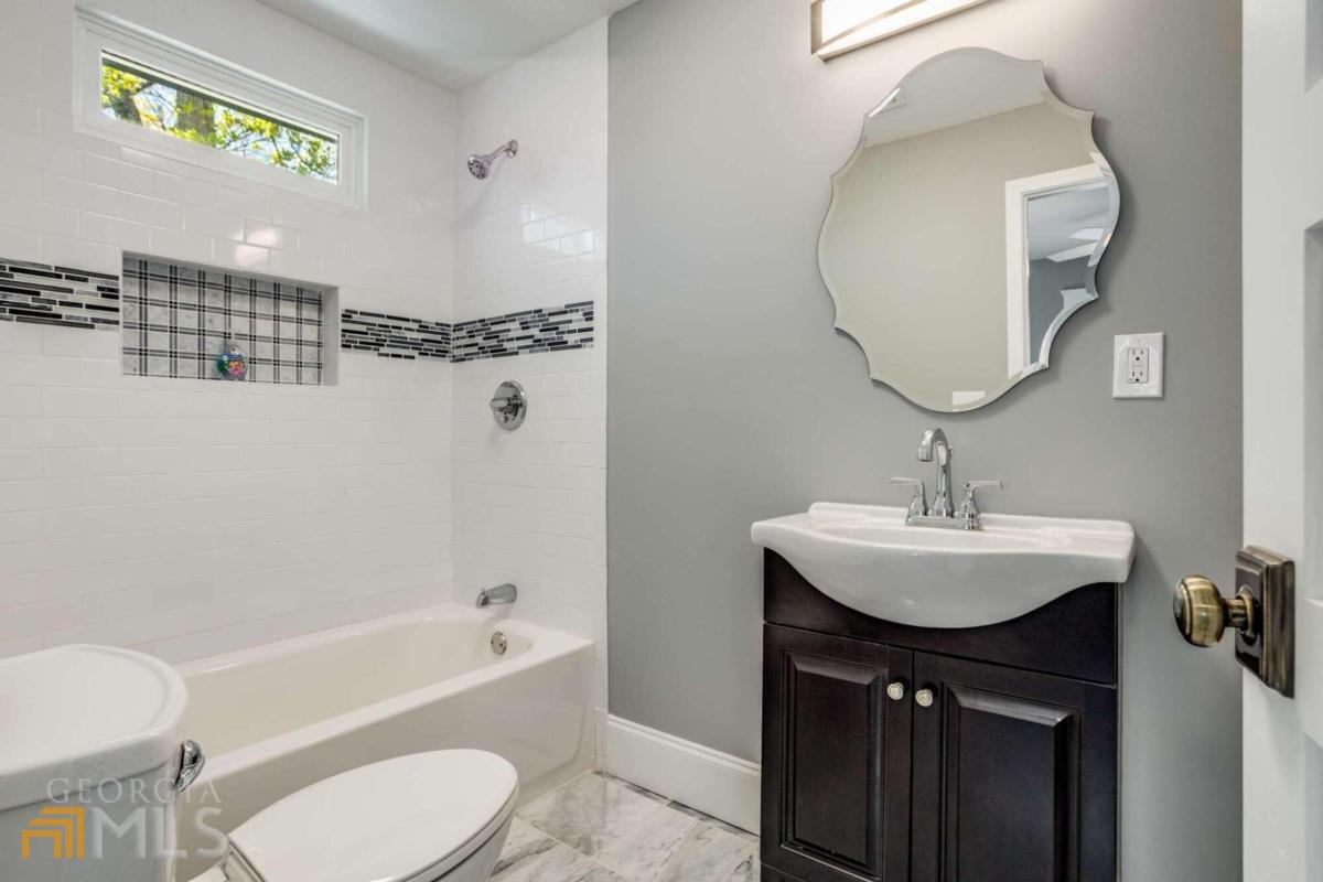 766 Elbert Street SW