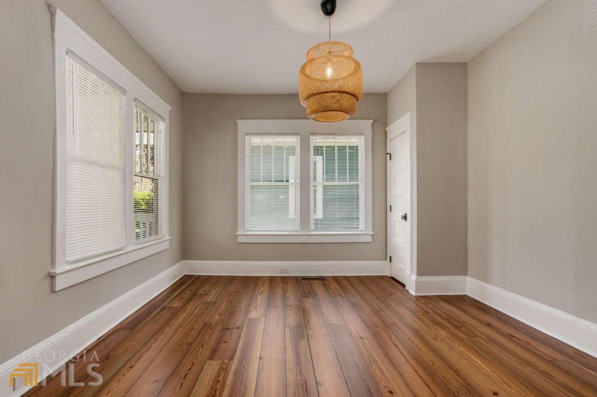 766 Elbert Street SW