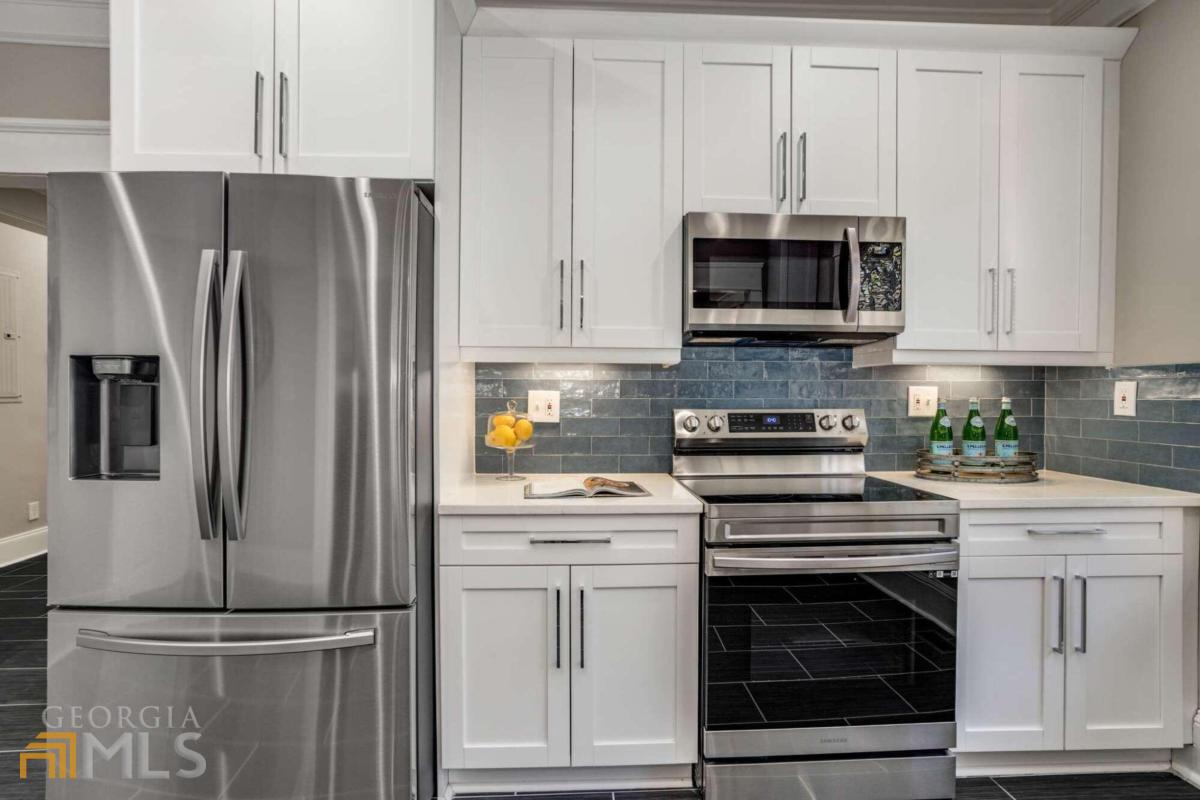 766 Elbert Street SW