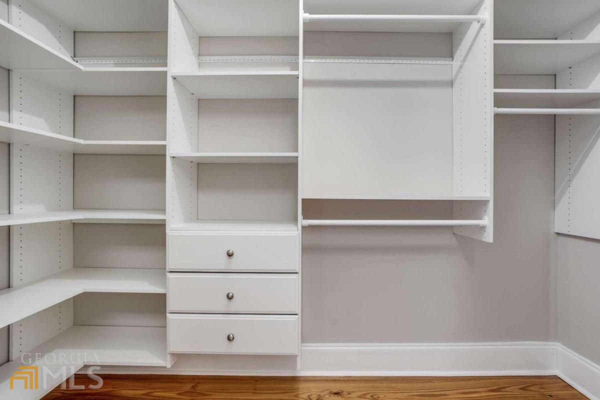 766 Elbert Street SW