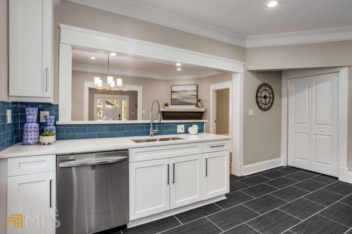 766 Elbert Street SW