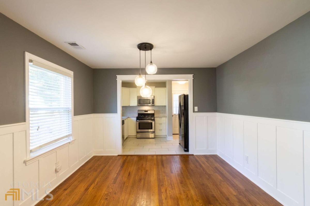 794 Maynard Terrace SE