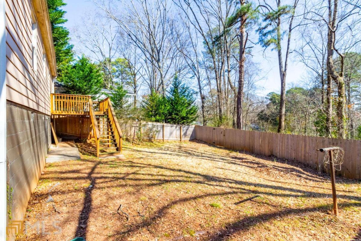 794 Maynard Terrace SE